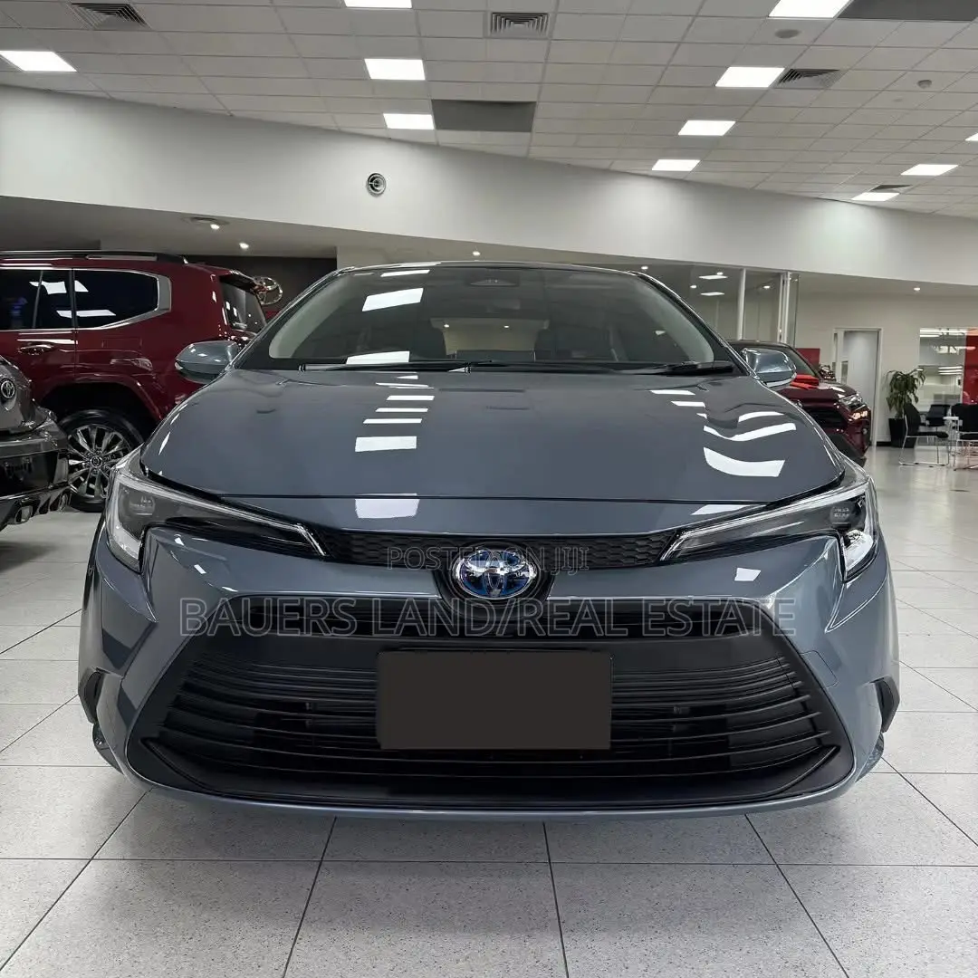 New Toyota Corolla 2025 Ivory