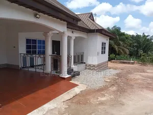 Furnished 5bdrm House in Tanoso Dominase, Kumasi Metropolitan for sale