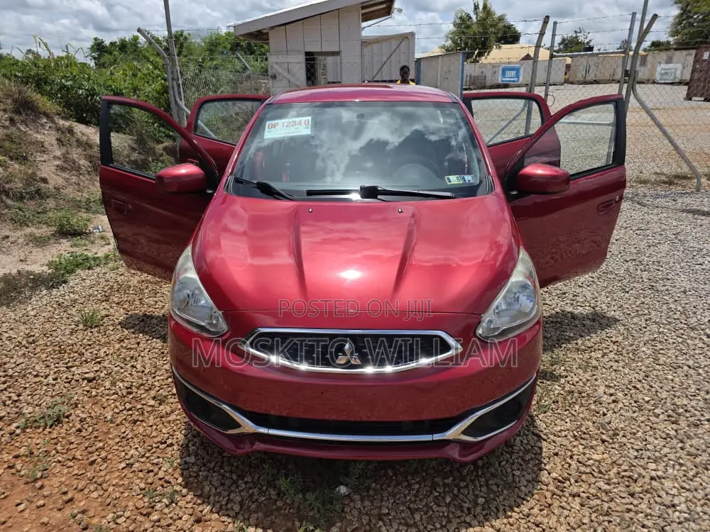 Mitsubishi Mirage SE 2017 Red
