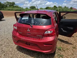 Mitsubishi Mirage SE 2017 Red
