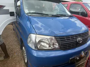 Toyota HiAce 2010 Blue