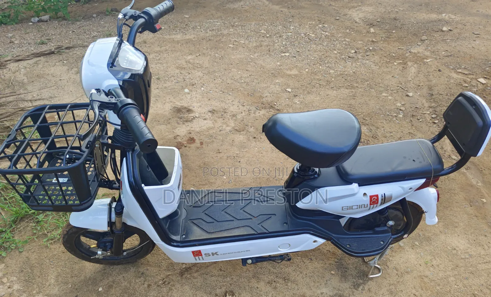 Motorcycle 2025 White