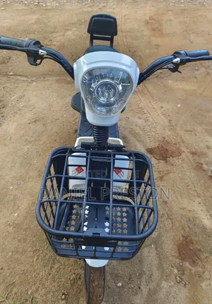 Motorcycle 2025 White