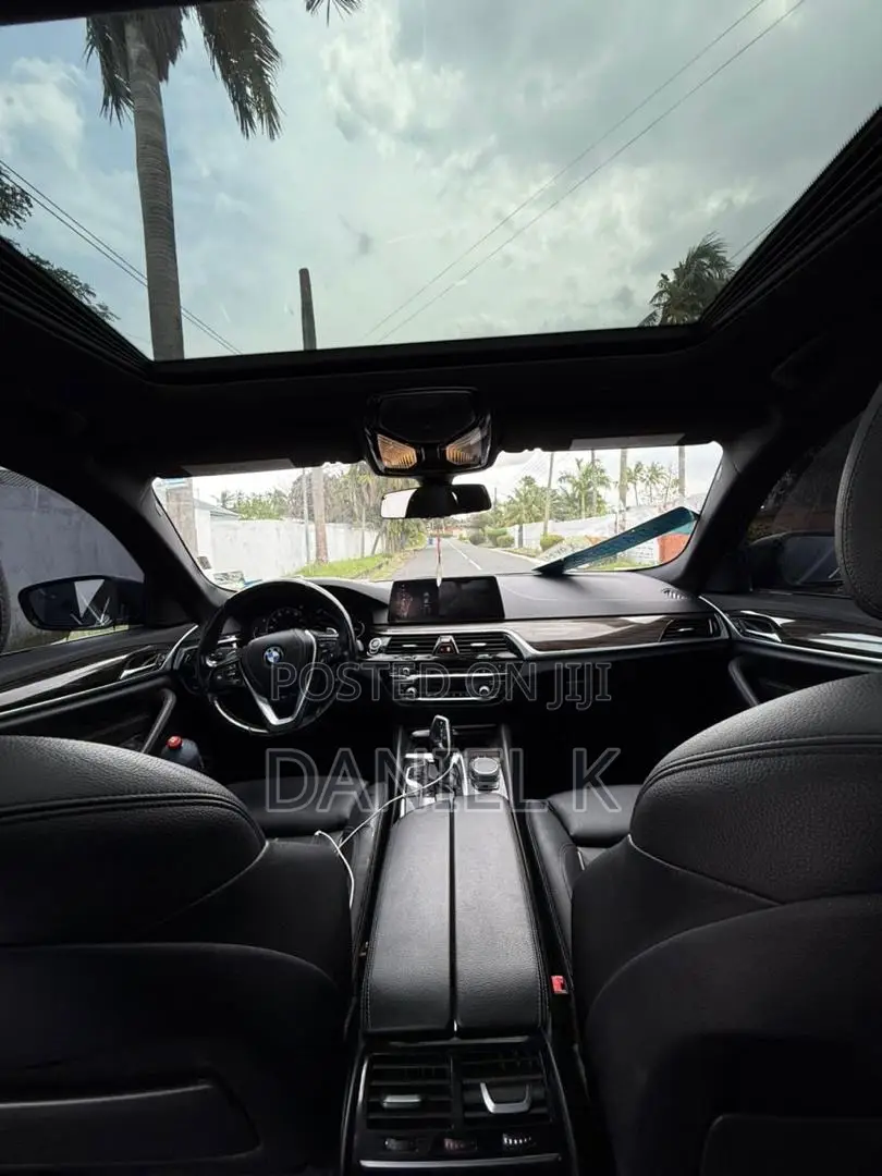 BMW 530i 2018 Blue
