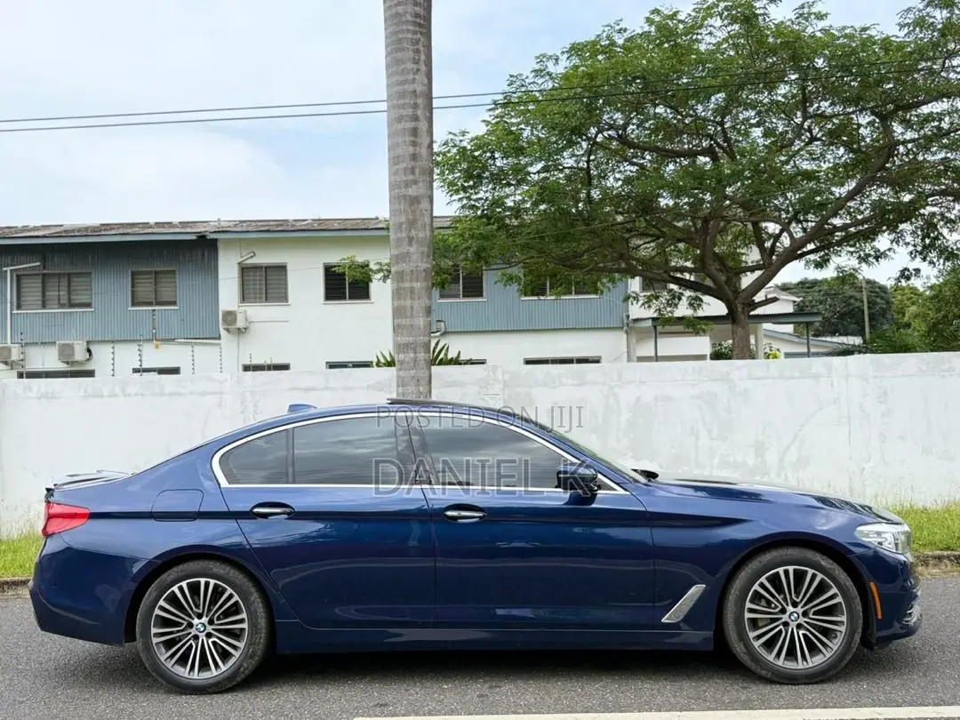 BMW 530i 2018 Blue