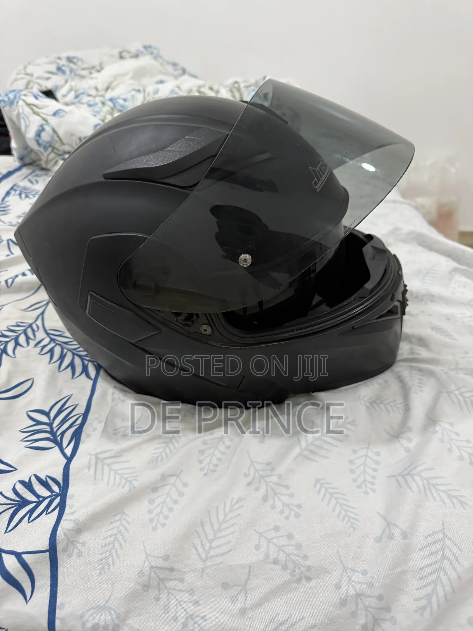 Helmet With Photocronic Visor