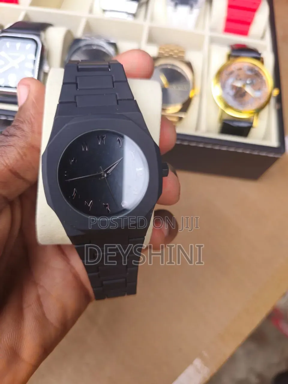 Arabic Aura Watch
