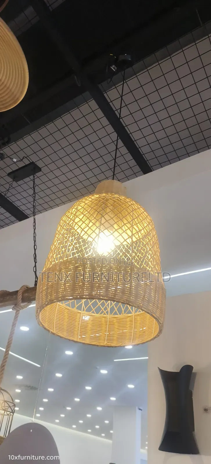 Pendant Light Rattan (Hand-Woven)