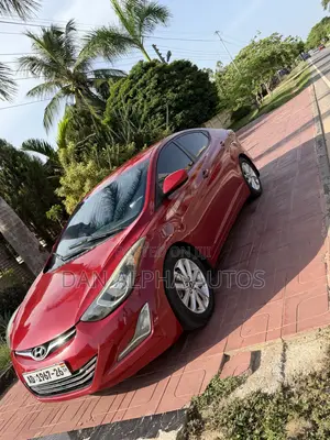 Hyundai Elantra 2015 Red