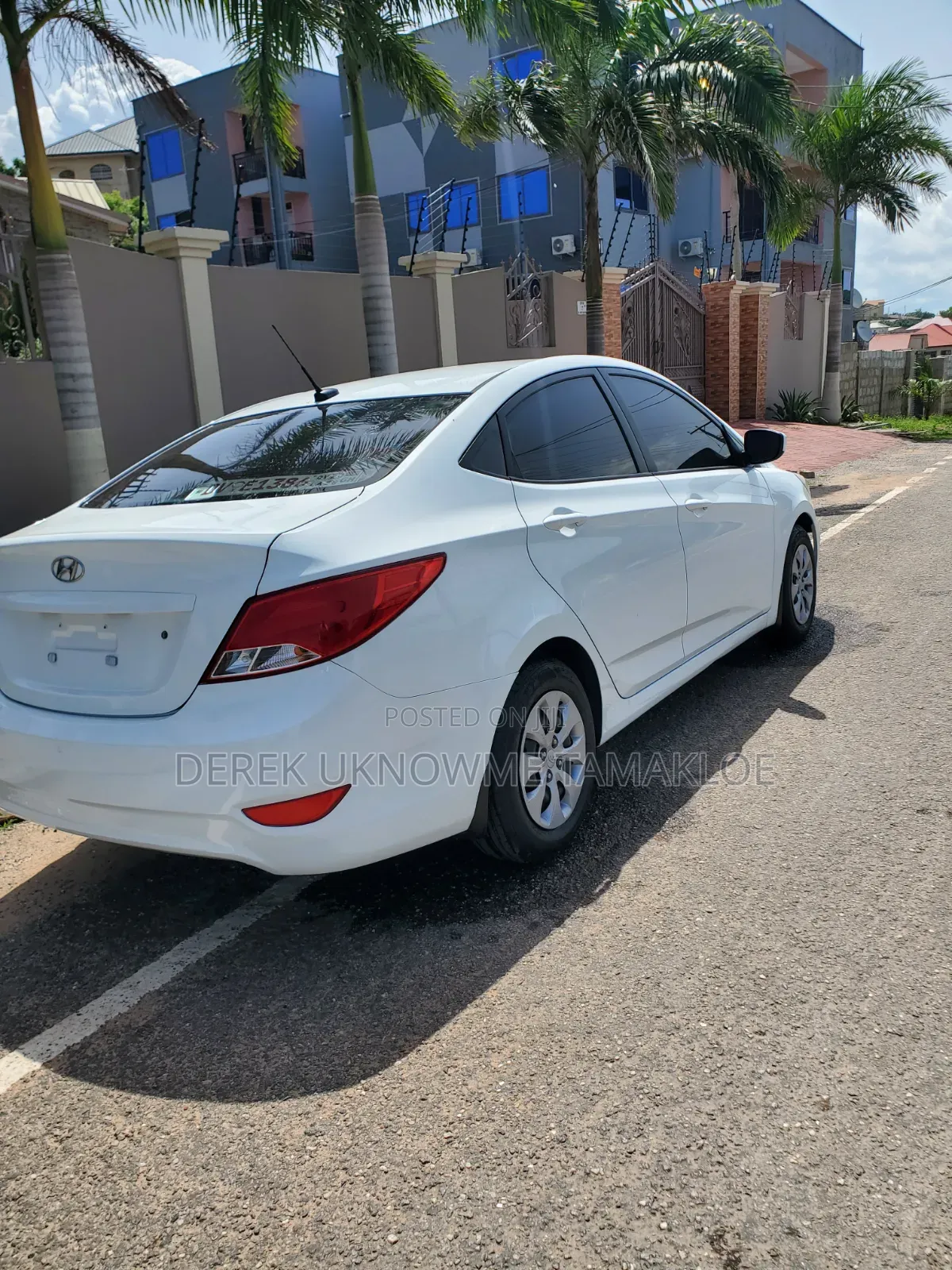 Hyundai Accent 2015 White