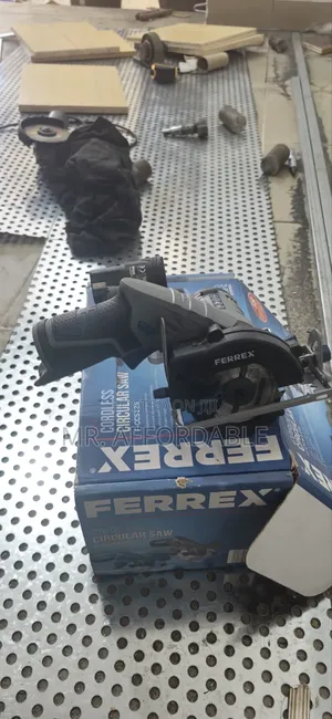 Cordless Circular Saw