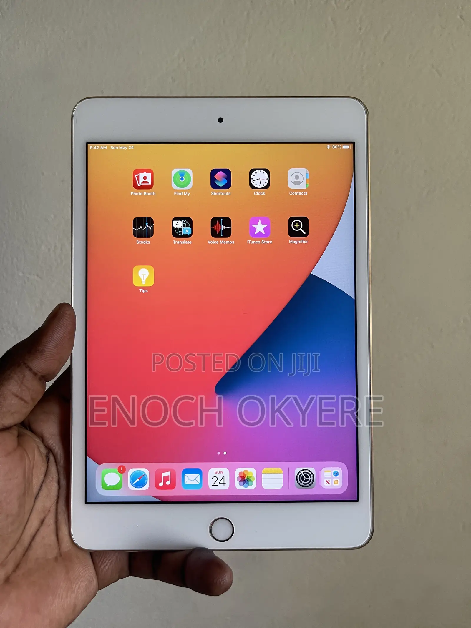 Apple iPad mini 4 16 GB Gray