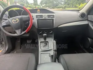 Mazda 3 2.0 i Sport Sedan Automatic 2012 Gray