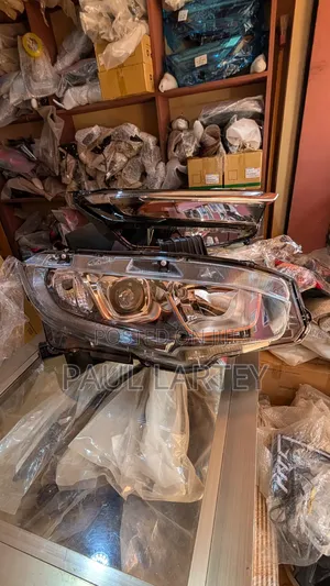 Honda Civic 2016 Headlight Normal