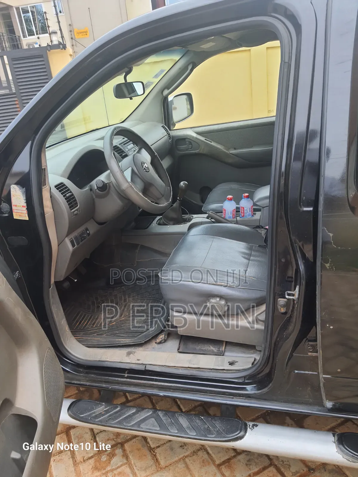 Nissan Navara 2.5 dCi 2009 Black