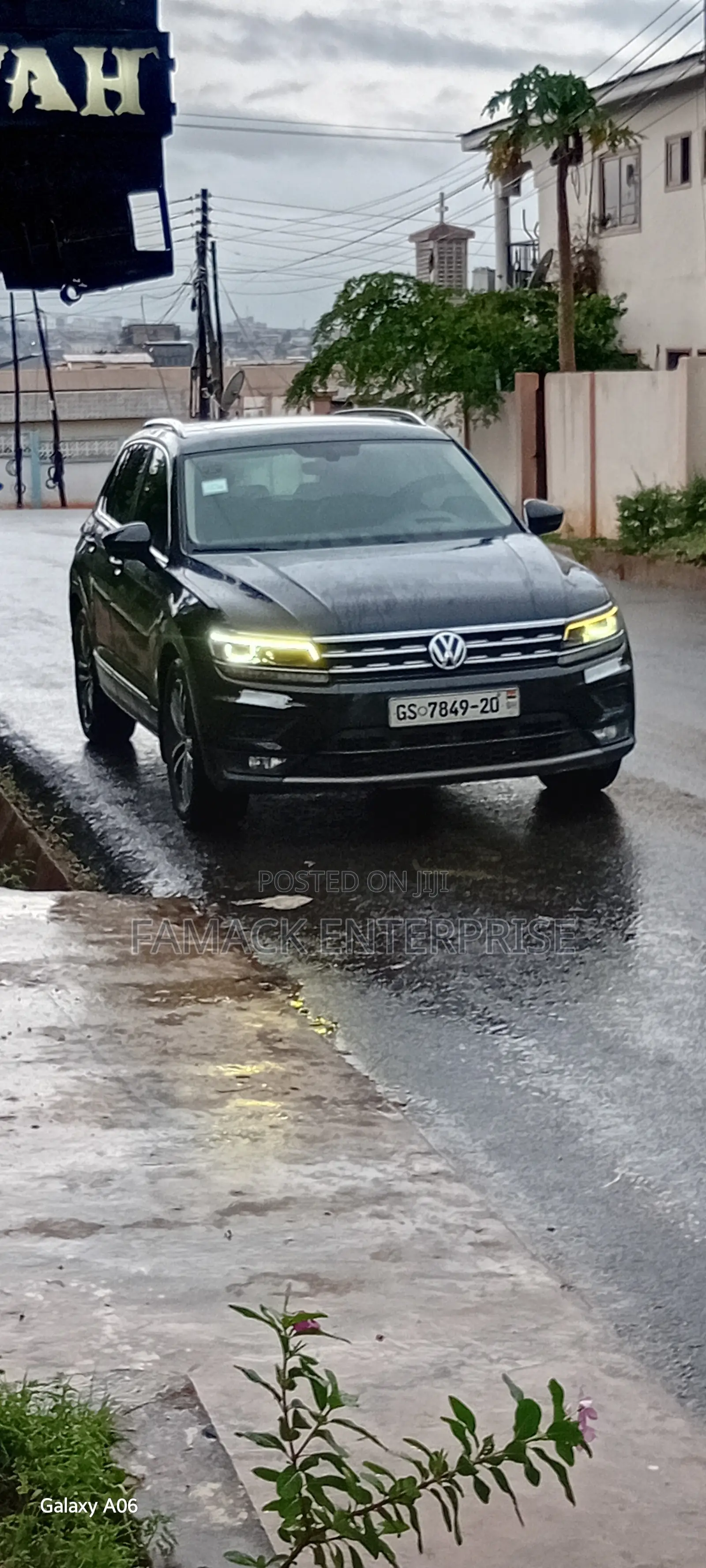 Volkswagen Tiguan 2.0T SEL AWD 4MOTION 2020 Black