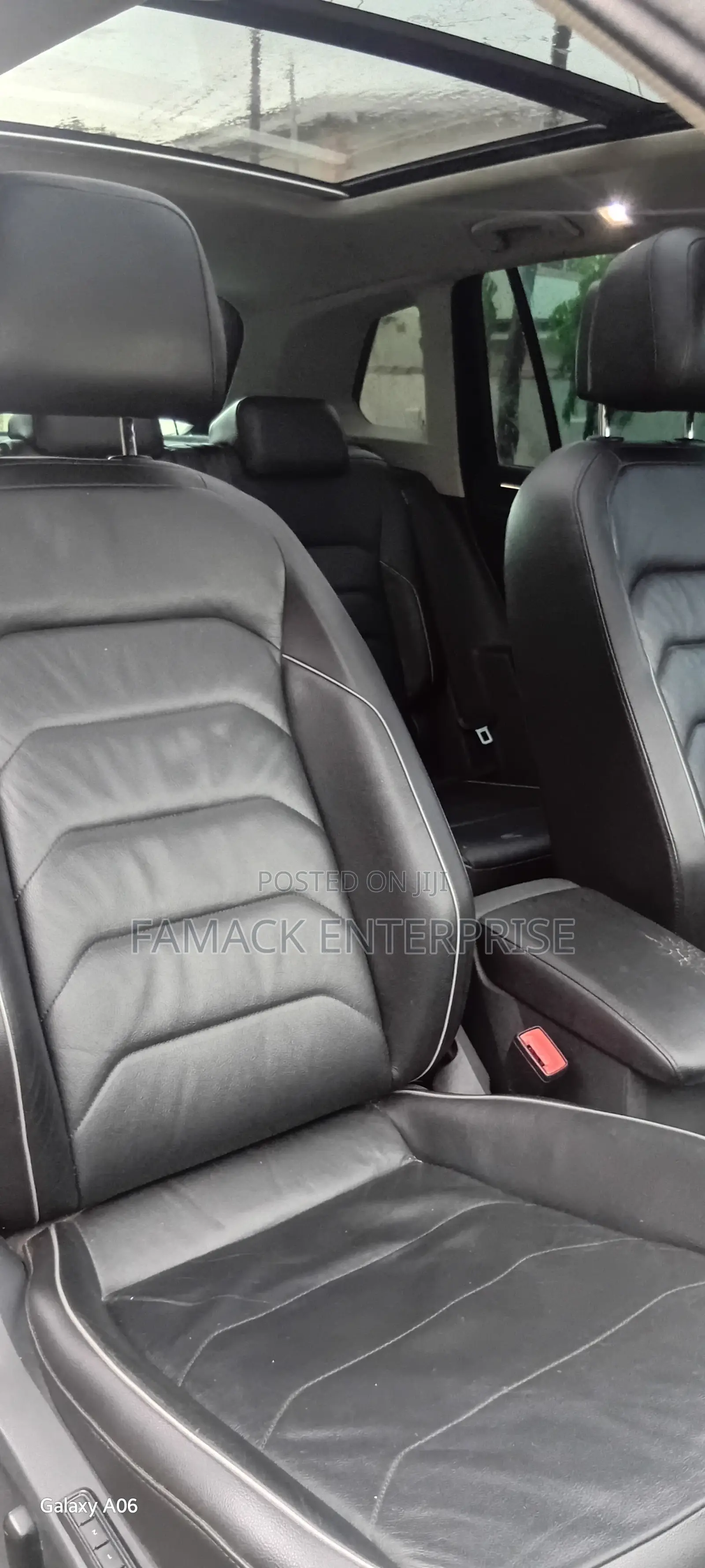 Volkswagen Tiguan 2.0T SEL AWD 4MOTION 2020 Black