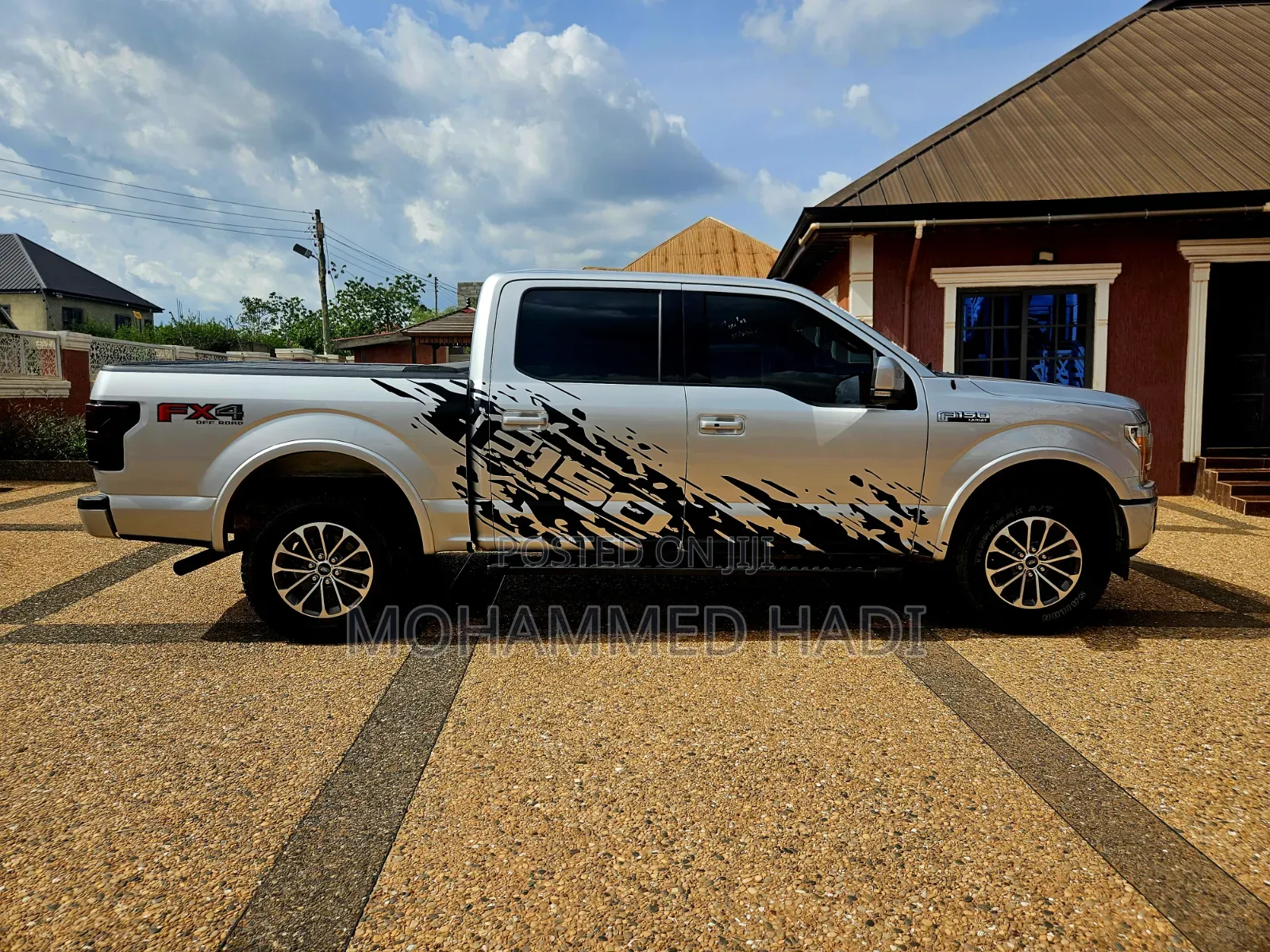 Ford F-150 Lariat 4x4 SuperCab Styleside 6.5 ft. box 145 in. WB 2018