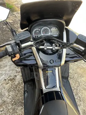 Yamaha Majesty 2011 Black