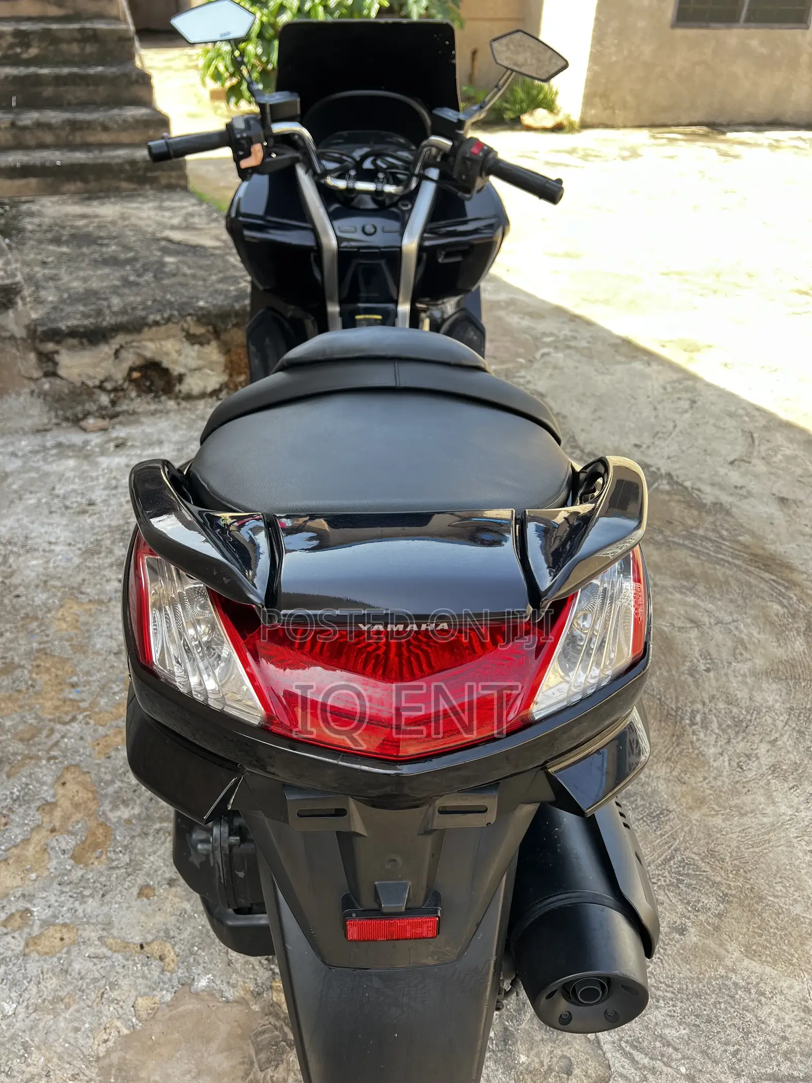 Yamaha Majesty 2011 Black