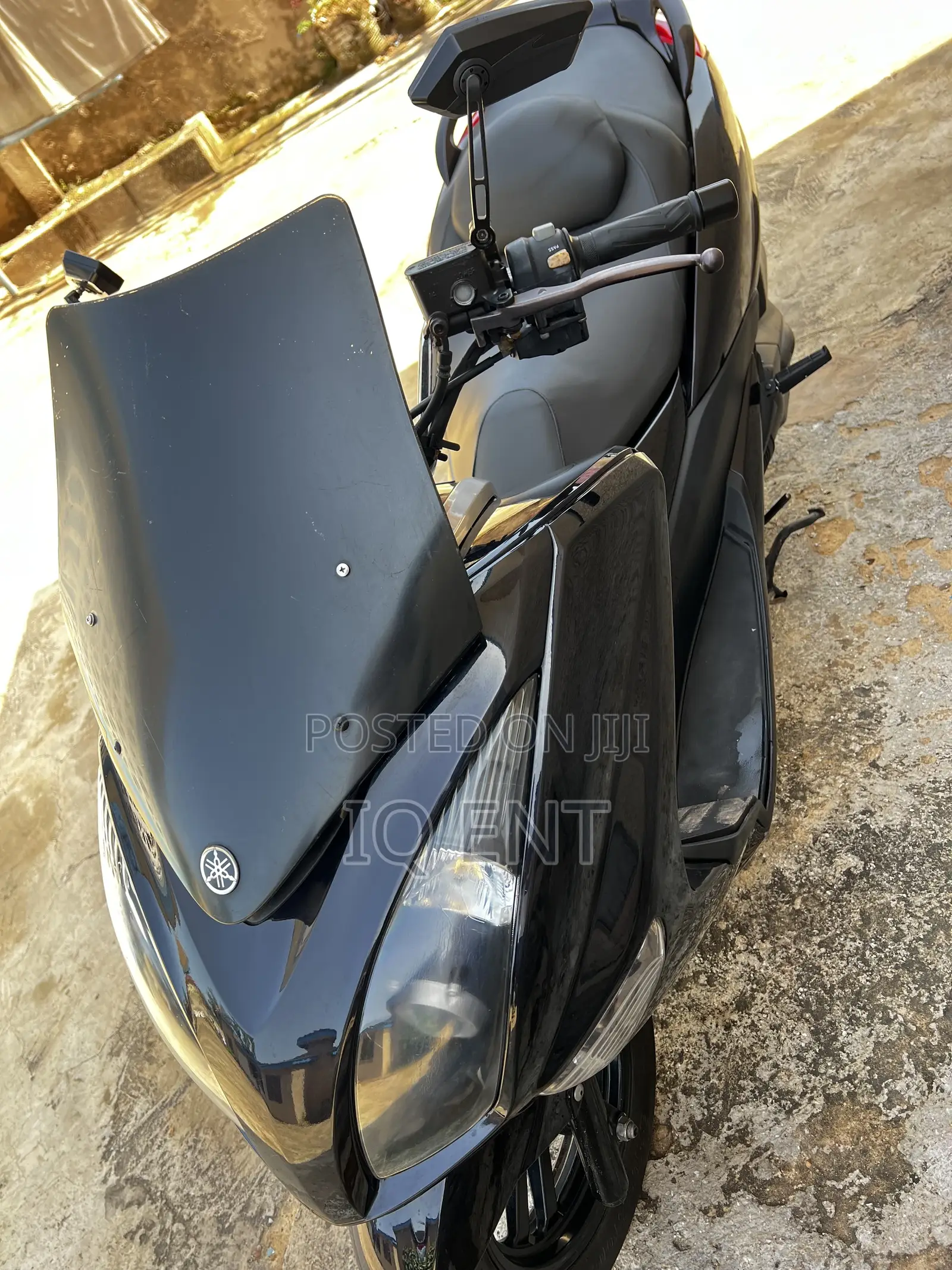 Yamaha Majesty 2011 Black