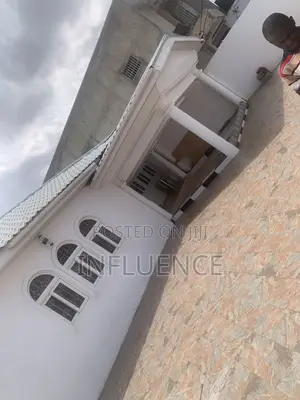 3bdrm House in Adjirigano, East for rent