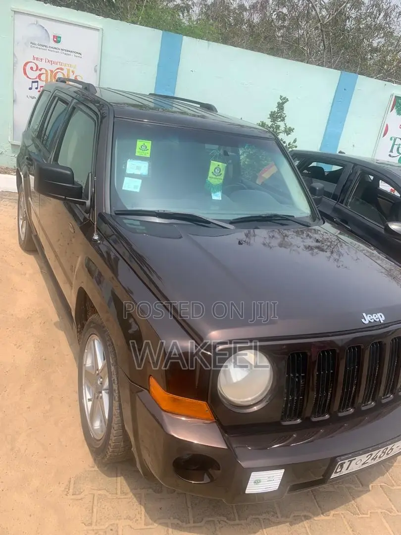 Jeep Patriot Sport 4x4 2007 Maroon