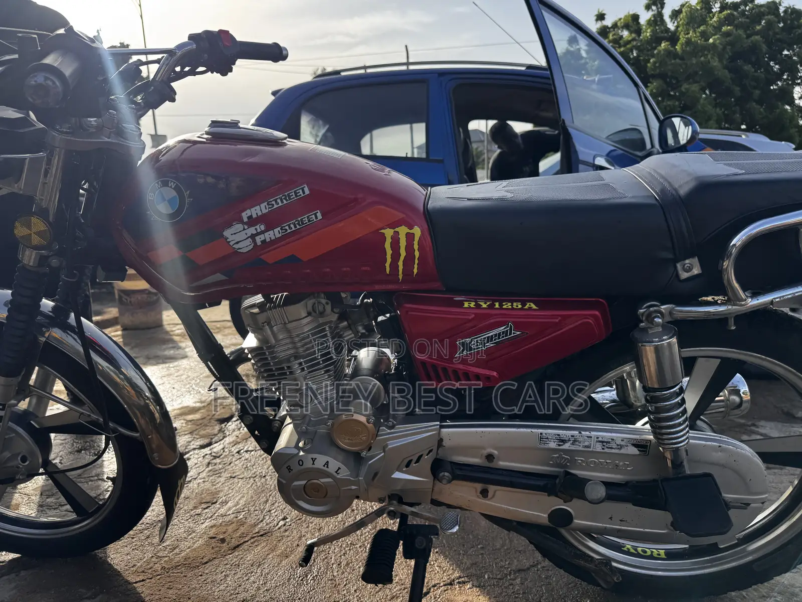 Royal RY125 2025 Red
