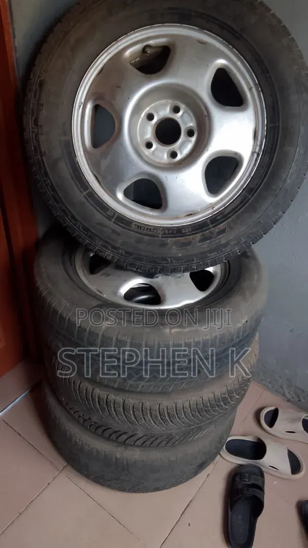 Honda CRV Rim 17 With Tyres 4set