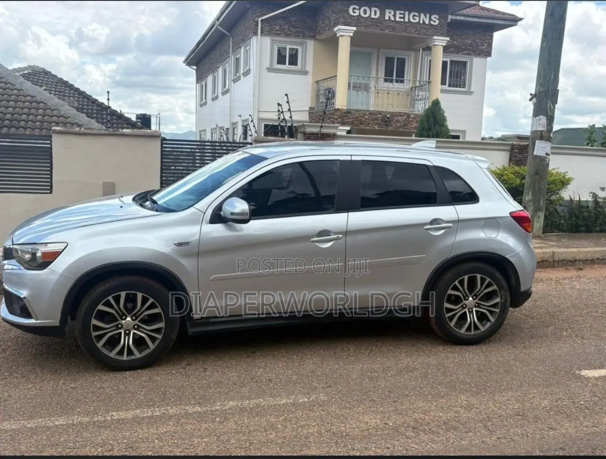 Mitsubishi Outlander 2016 Silver