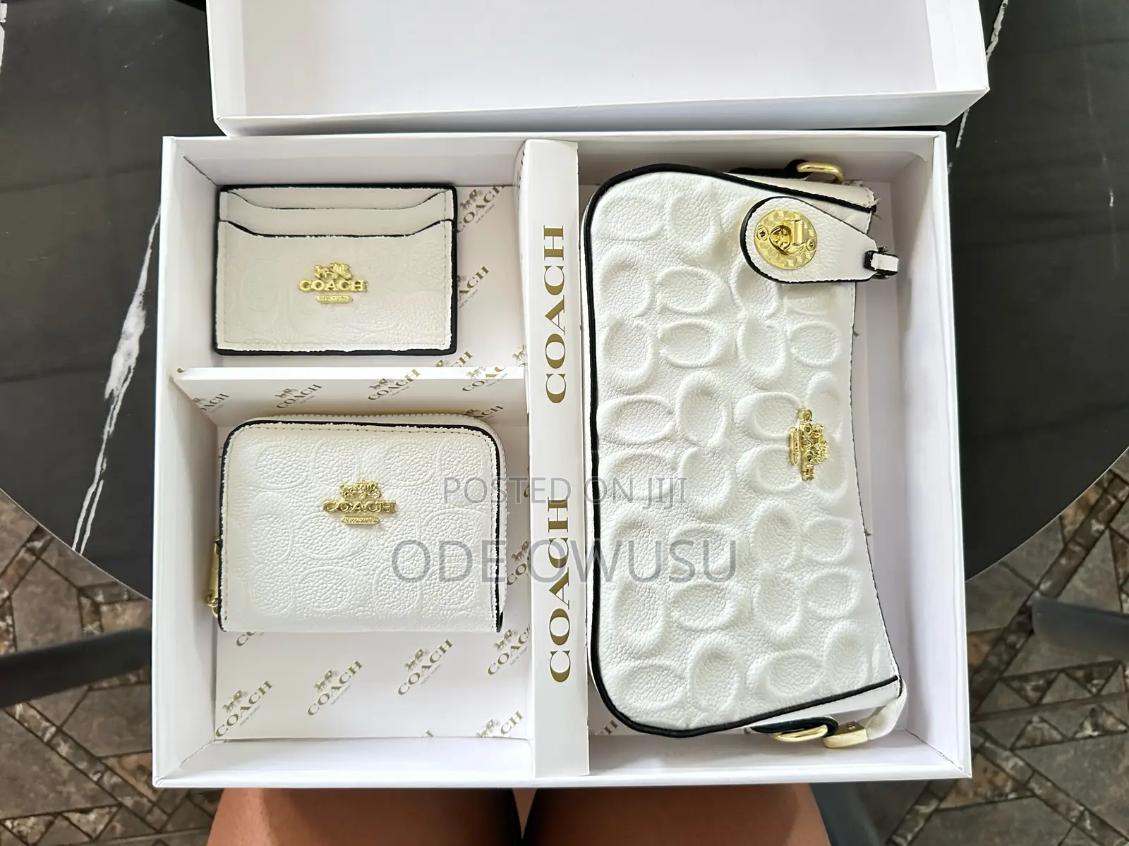 Coach Gift Set (White)