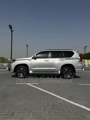 Toyota Land Cruiser Prado 2.7 2019 Silver