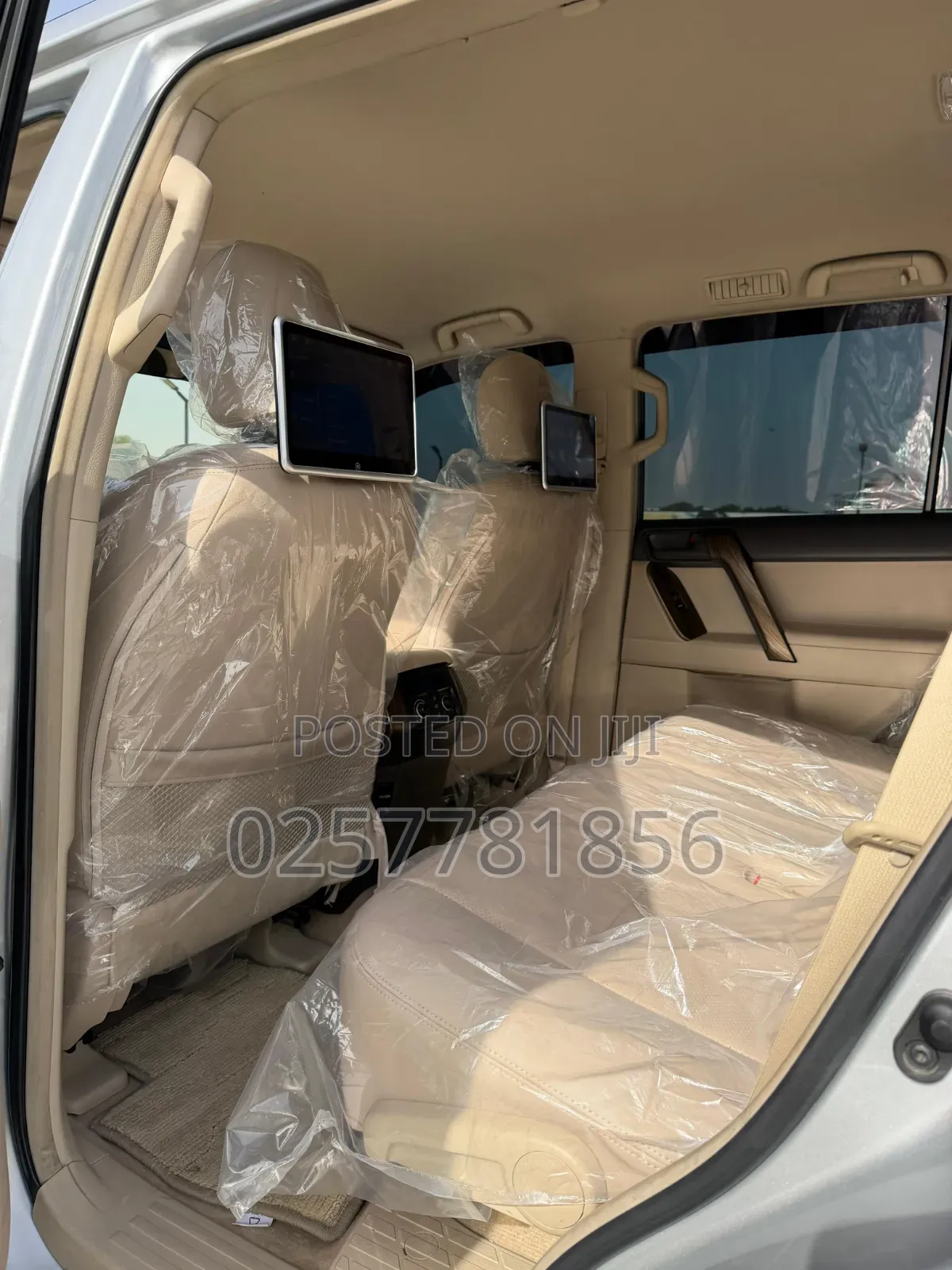 Toyota Land Cruiser Prado 2.7 2019 Silver