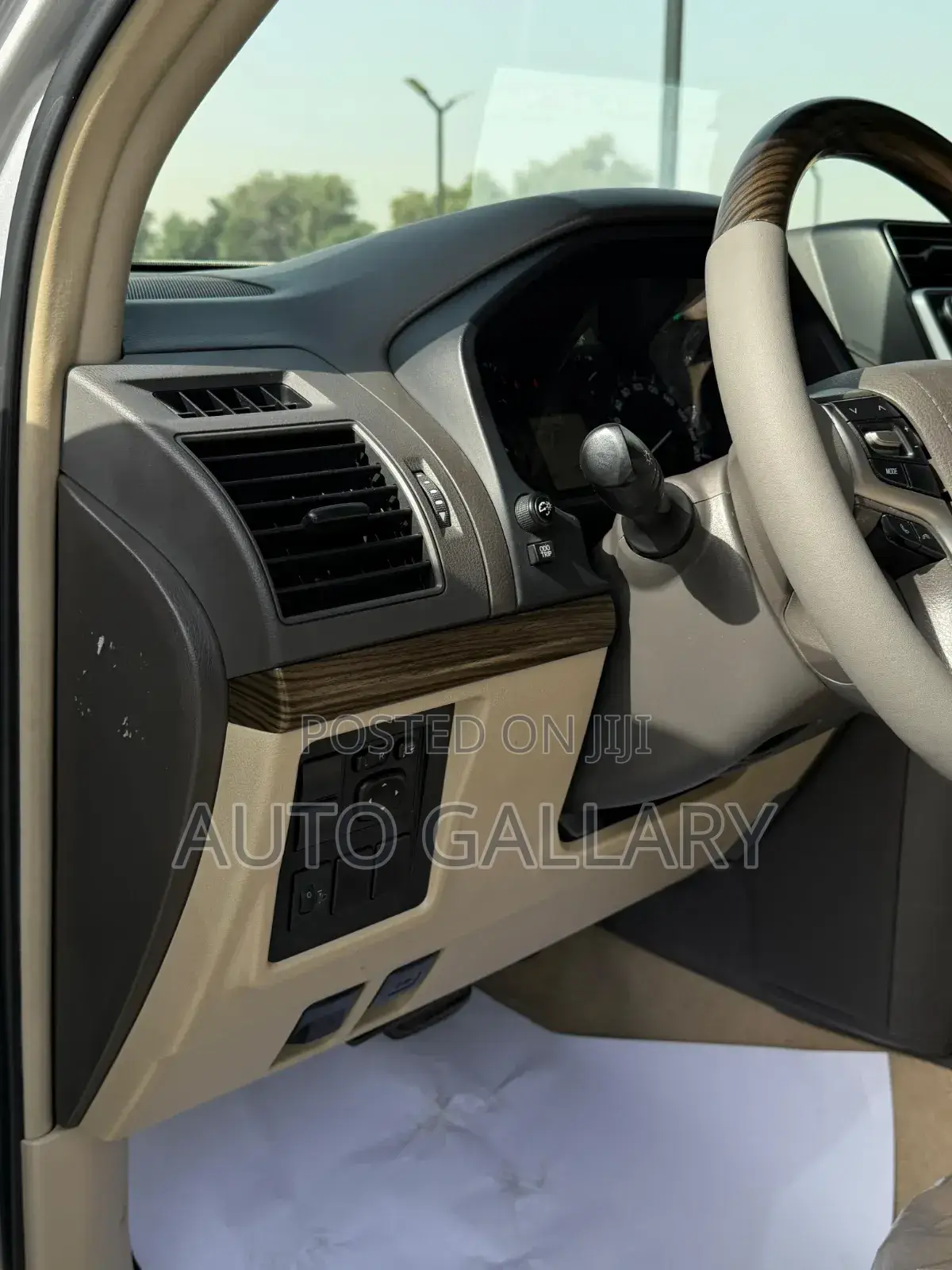 Toyota Land Cruiser Prado 2.7 2019 Silver