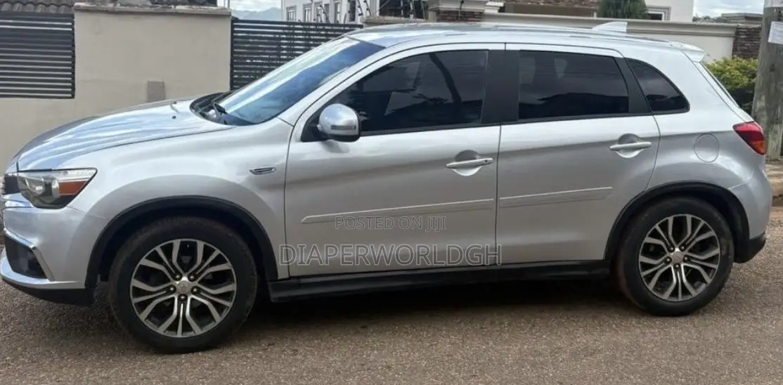 Mitsubishi Outlander 2016 Silver