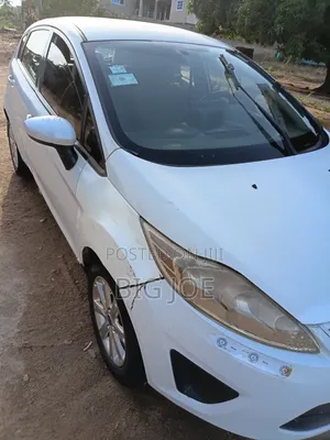 Ford Fiesta 2012 White