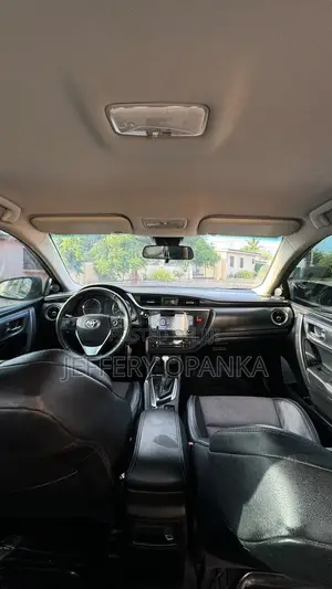 Toyota Corolla 2018 Gray