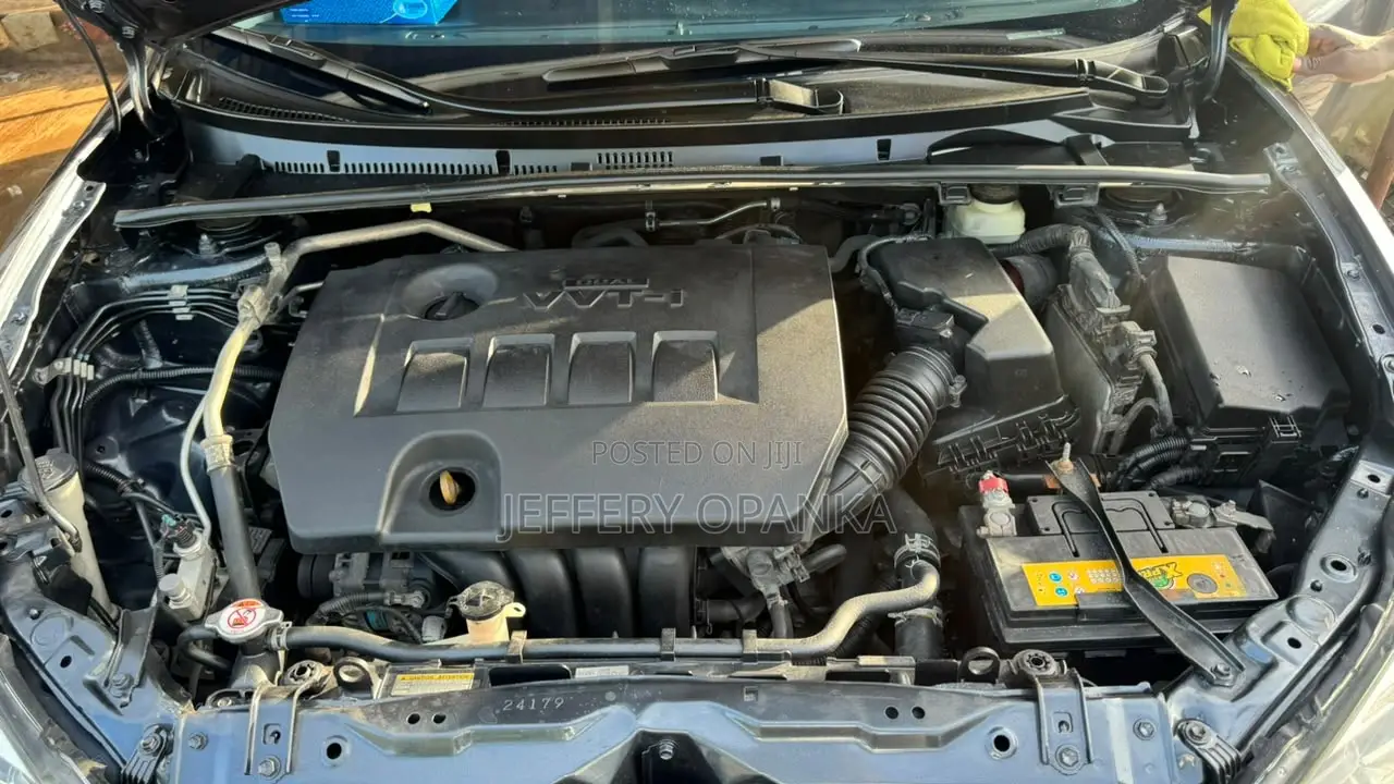 Toyota Corolla 2018 Gray
