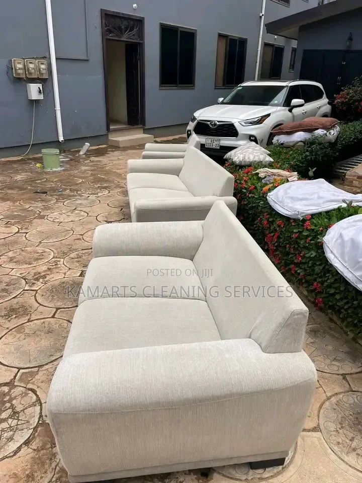 Couche Cleaning or Sofa Cleaning