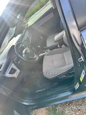 Toyota Corolla L 4dr Sedan (1.8L 4cyl 4A) 2015 Gray