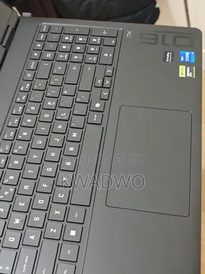 New Laptop HP Omen Max 16 24GB Intel Core i7 SSD 1T
