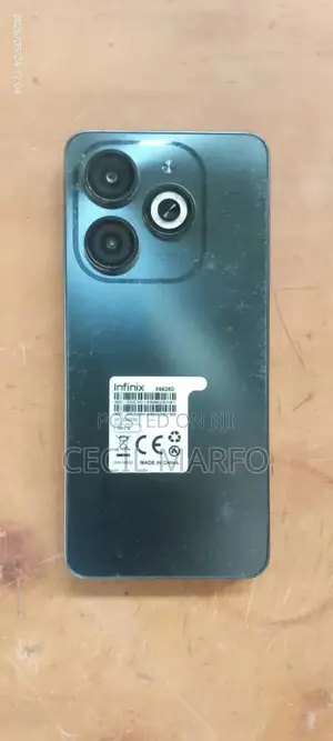 Infinix Smart 8 64 GB Black