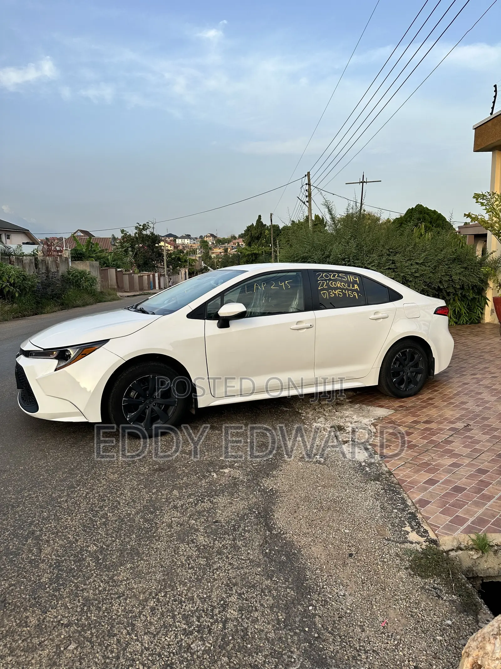 Toyota Corolla 2022 White