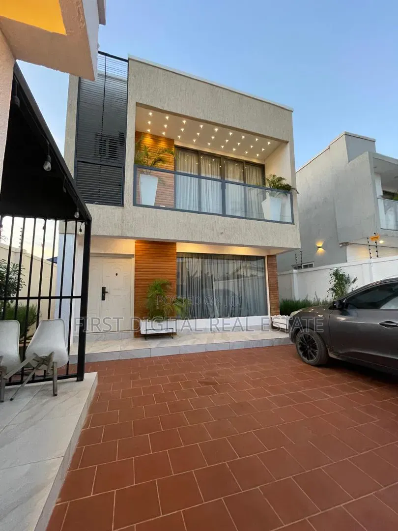 3bdrm House in First Digital Real, Ablorh Adjei for sale