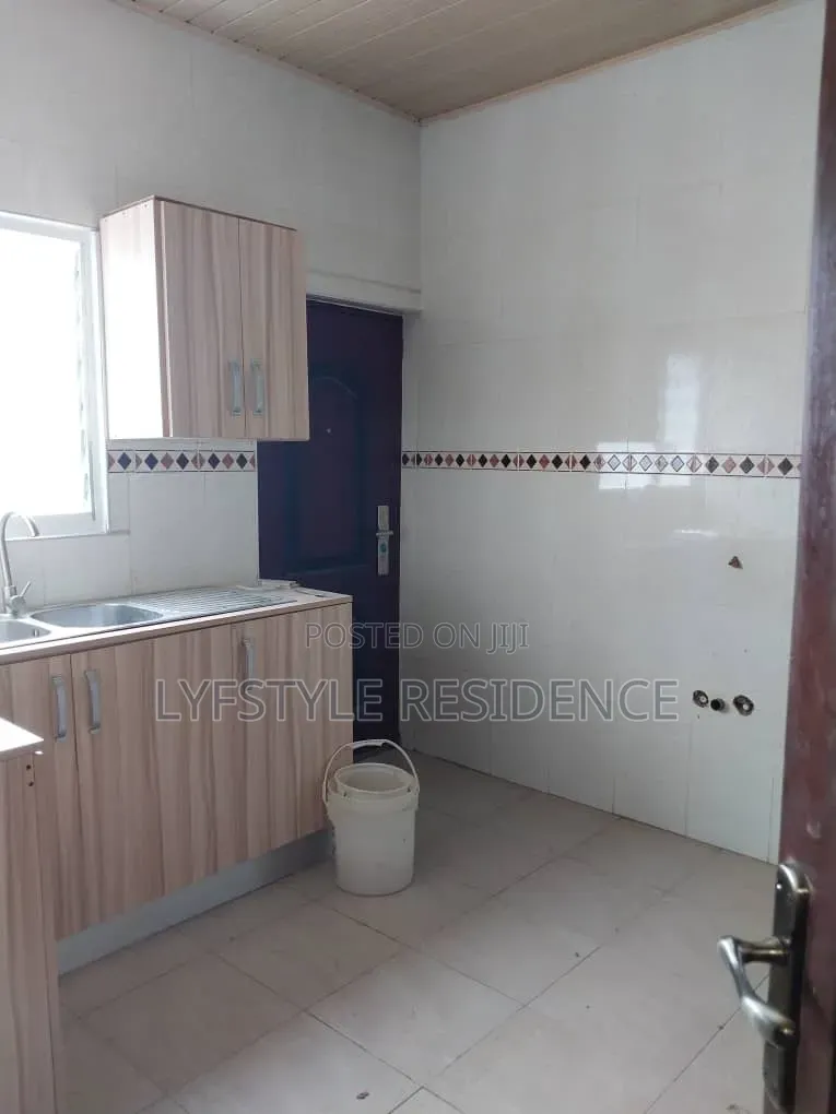 3bdrm House in Old Ashongman, Aloway for rent