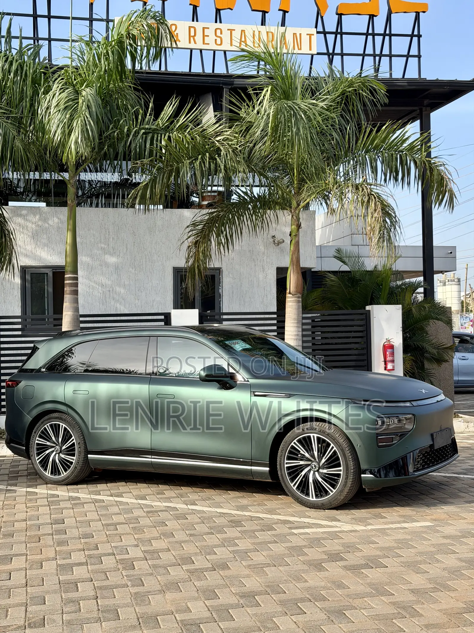 XPeng G9 EV AWD 2023 Green