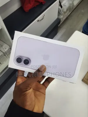 New Apple iPhone 17 256 GB Silver
