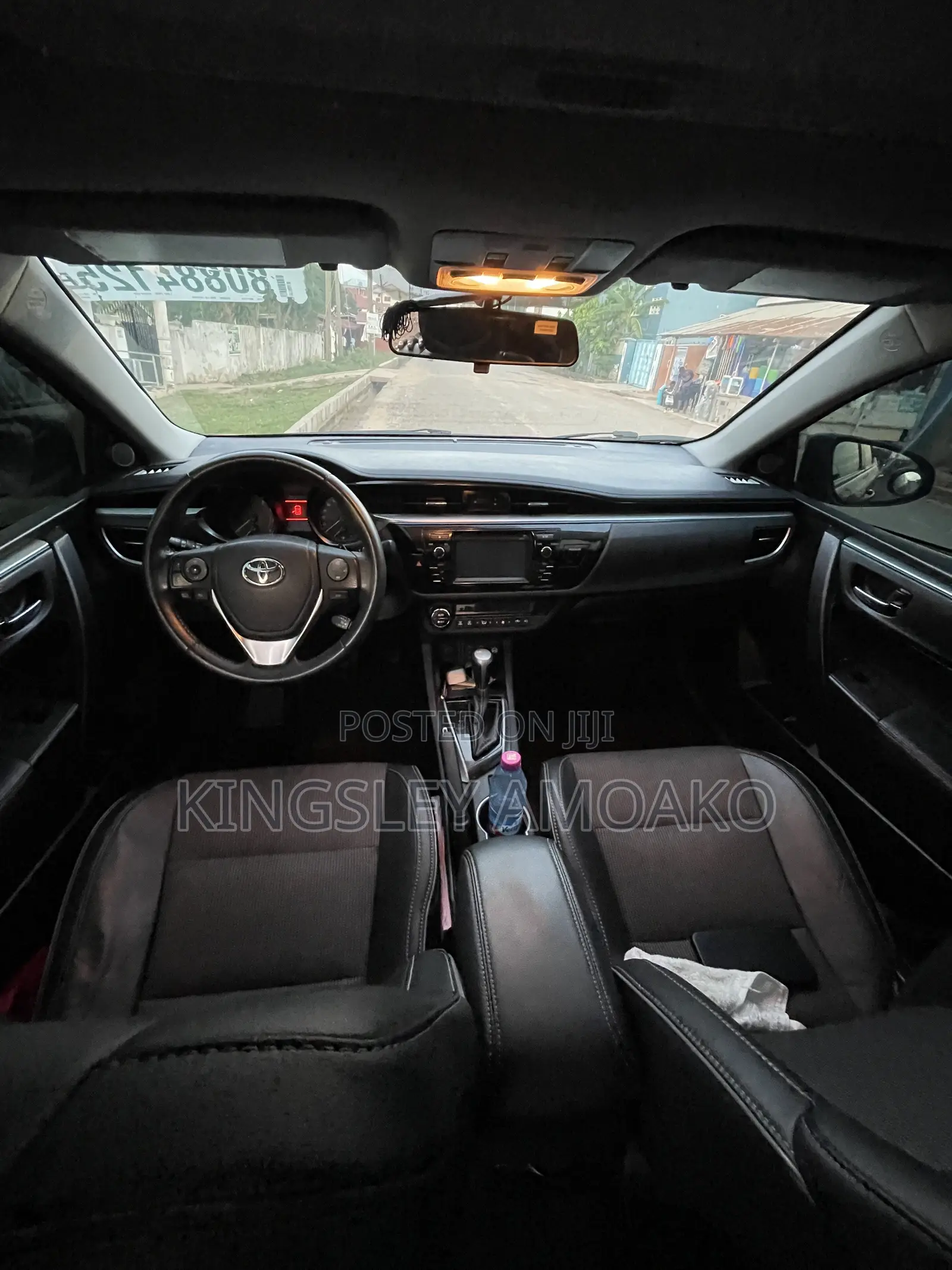 Toyota Corolla S 4dr Sedan (1.8L 4cyl CVT) 2016 Red