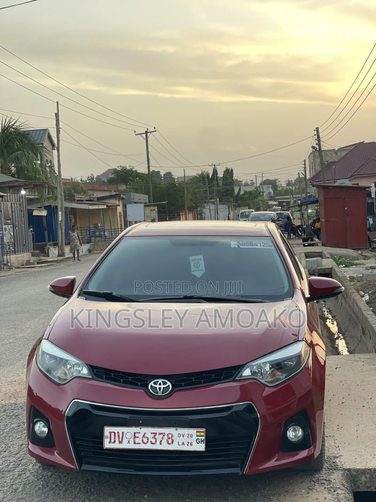 Toyota Corolla S 4dr Sedan (1.8L 4cyl CVT) 2016 Red