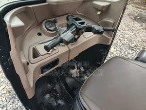 Bajaj RE 2021 Black